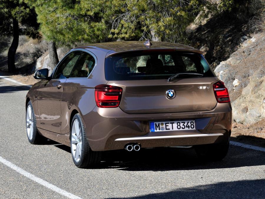  BMW 125d 3-Door Urban Line 2012 года  (фото 16 из 16)